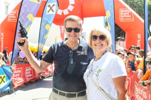 Unser Landesrat. Unterwegs im Dienste des Landes OÖ, mit dem Rotary Polo 👍